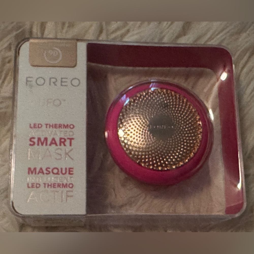 FOREO UFO  LED Thermo Activated Smart Mask NEW! In Box Unused Item